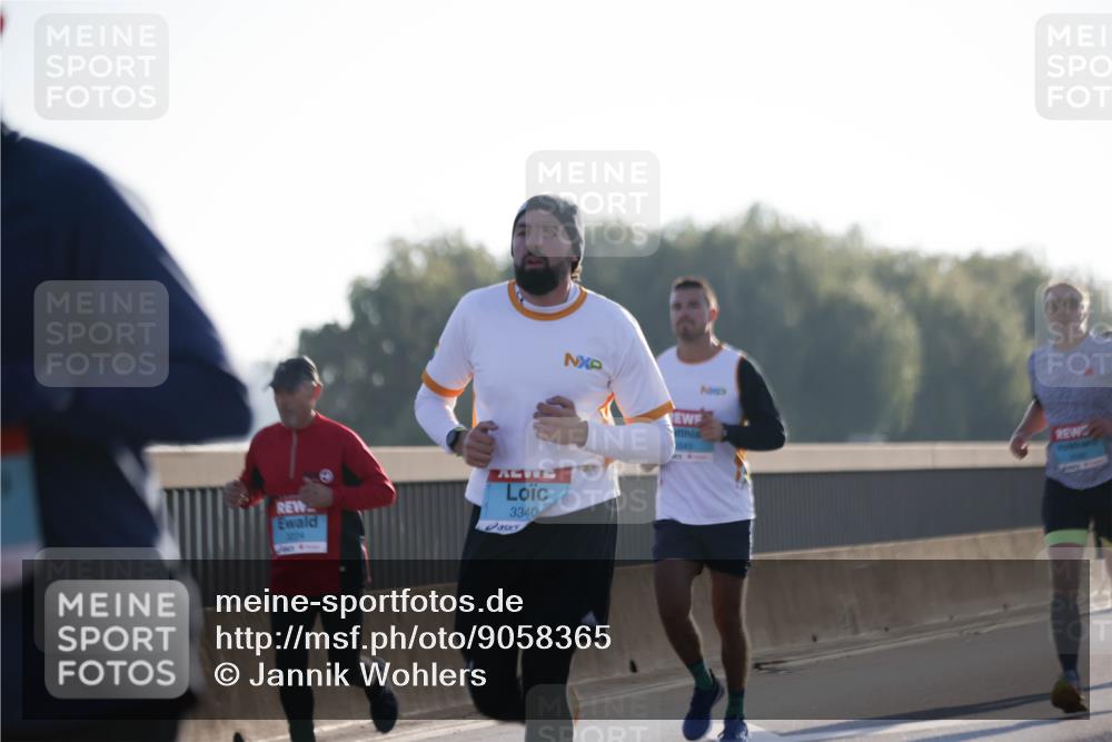 03.10.2025 - Köhlbrandbrückenlauf Jannik Wohlers http://msf.ph/oto/9058365 03.10.2025 09:14:00 Position 3 3340 meine-sportfotos.de