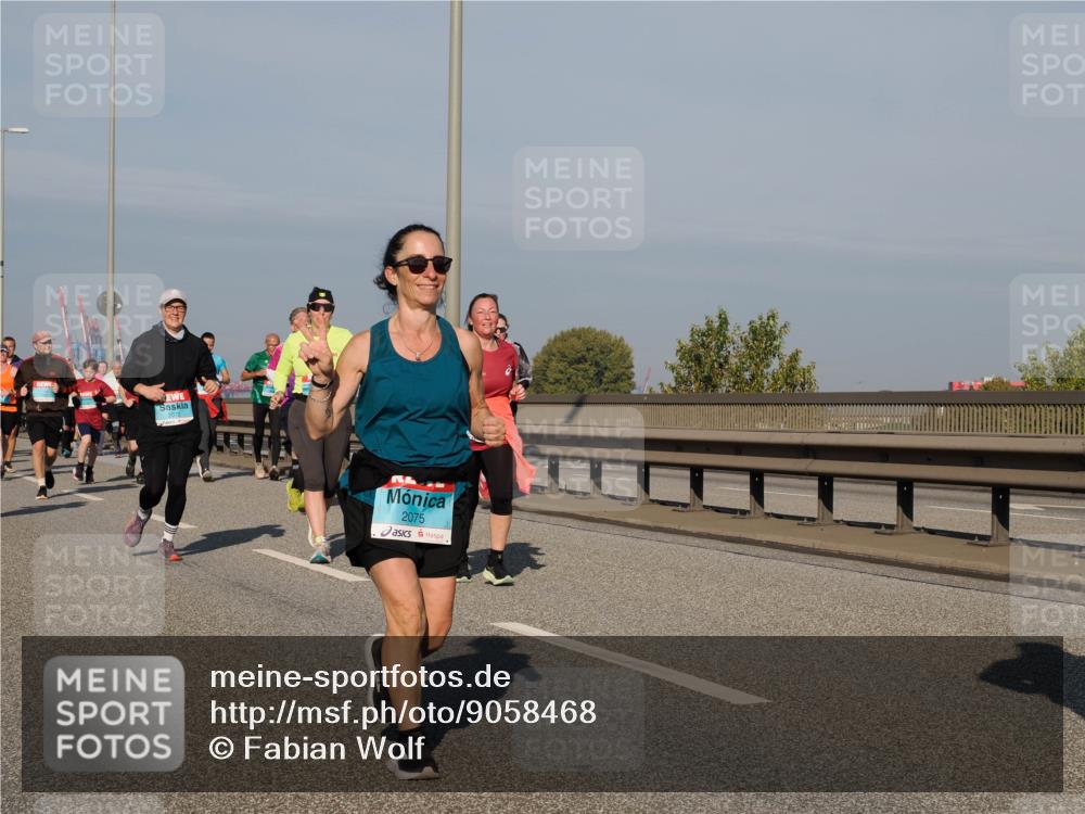 03.10.2025 - Köhlbrandbrückenlauf Fabian Wolf http://msf.ph/oto/9058468 03.10.2025 10:04:25 Position 3 2075 meine-sportfotos.de