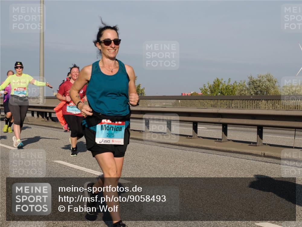 03.10.2025 - Köhlbrandbrückenlauf Fabian Wolf http://msf.ph/oto/9058493 03.10.2025 10:04:25 Position 3 2008, 2075 meine-sportfotos.de