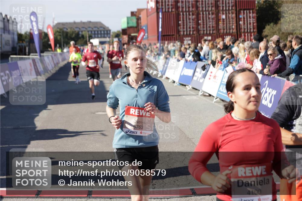 03.10.2025 - Köhlbrandbrückenlauf Jannik Wohlers http://msf.ph/oto/9058579 03.10.2025 13:11:58 Ziel 4100, 4101, 4469, 4685, 5097, 5396, 5426, 5856, 5910, 5911, 5927, 6033, 6048, 6049, 6184, 6763, 6796 meine-sportfotos.de
