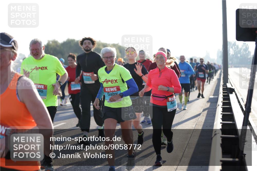 03.10.2025 - Köhlbrandbrückenlauf Jannik Wohlers http://msf.ph/oto/9058772 03.10.2025 09:21:55 Position 3  meine-sportfotos.de