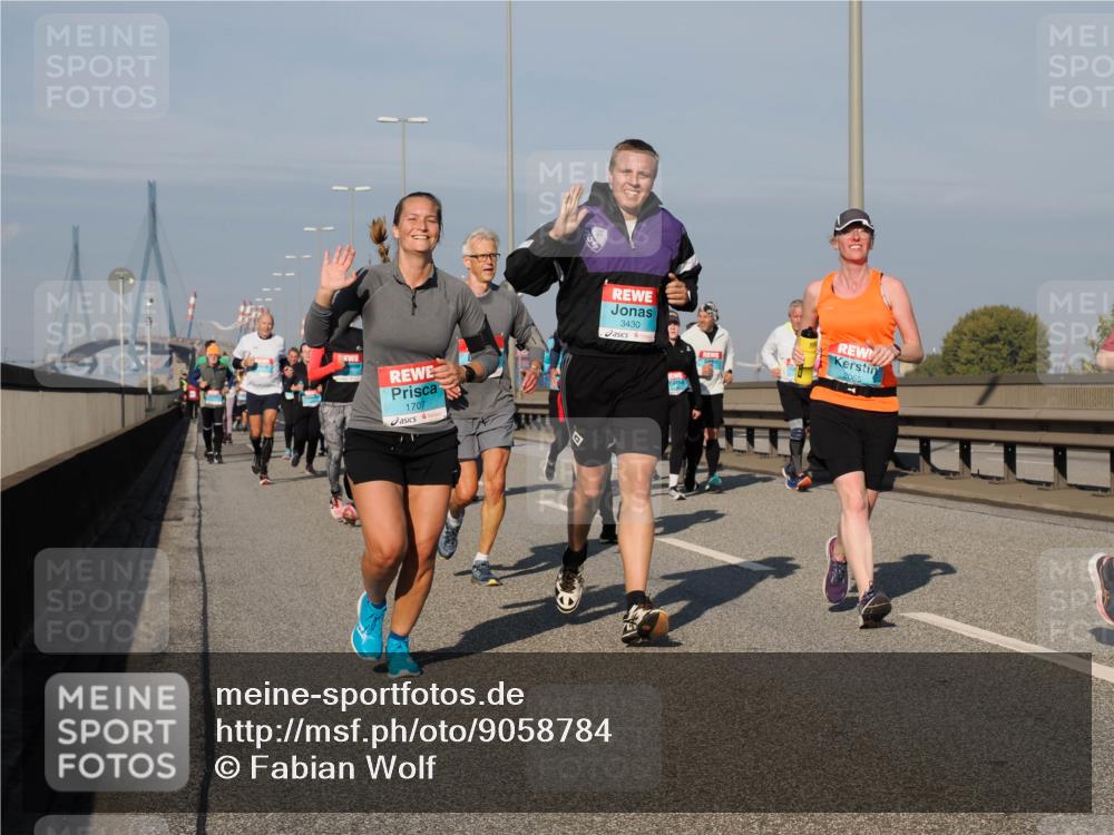 03.10.2025 - Köhlbrandbrückenlauf Fabian Wolf http://msf.ph/oto/9058784 03.10.2025 10:04:33 Position 3 1707, 3430, 2065 meine-sportfotos.de