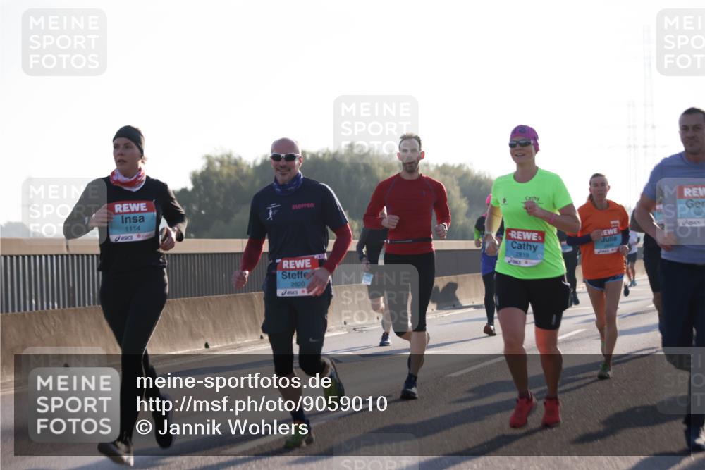 03.10.2025 - Köhlbrandbrückenlauf Jannik Wohlers http://msf.ph/oto/9059010 03.10.2025 09:14:14 Position 3 1114, 2820, 340, 2819 meine-sportfotos.de