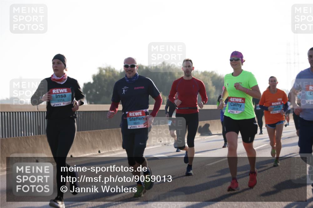 03.10.2025 - Köhlbrandbrückenlauf Jannik Wohlers http://msf.ph/oto/9059013 03.10.2025 09:14:14 Position 3 1114, 2820, 2819 meine-sportfotos.de
