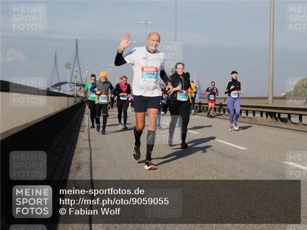 03.10.2025 - Köhlbrandbrückenlauf Fabian Wolf http://msf.ph/oto/9059055 03.10.2025 10:04:40 Position 3 2187, 3423, 1825 meine-sportfotos.de