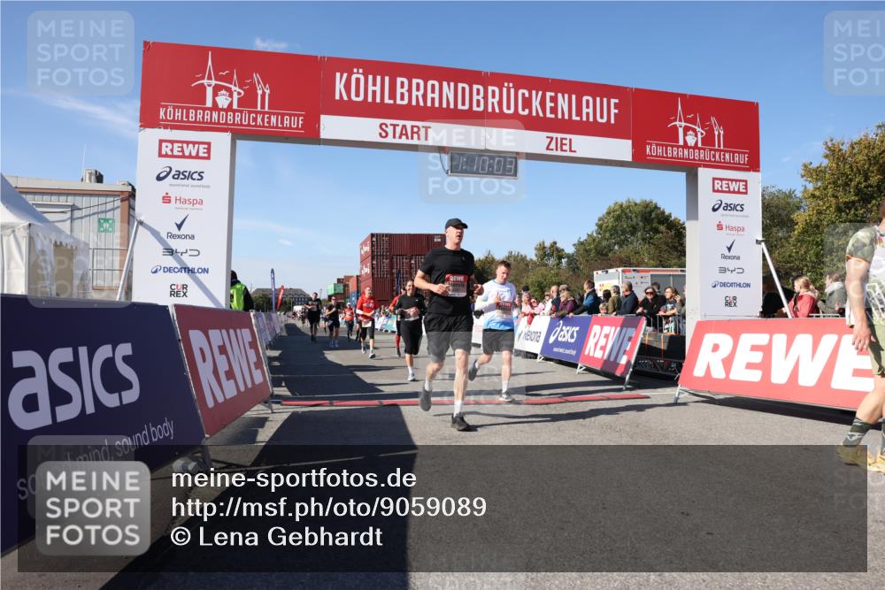 03.10.2025 - Köhlbrandbrückenlauf Lena Gebhardt http://msf.ph/oto/9059089 03.10.2025 13:10:03 Ziel 4196, 4260, 4573, 4718, 4730, 4787, 4837, 4929, 5763, 5977, 6083, 6111, 6428, 6432, 6750, 6764 meine-sportfotos.de