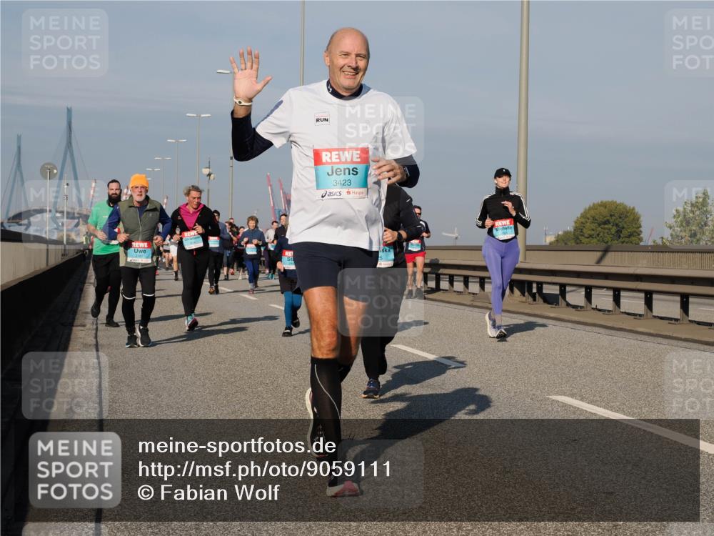 03.10.2025 - Köhlbrandbrückenlauf Fabian Wolf http://msf.ph/oto/9059111 03.10.2025 10:04:41 Position 3 3423 meine-sportfotos.de
