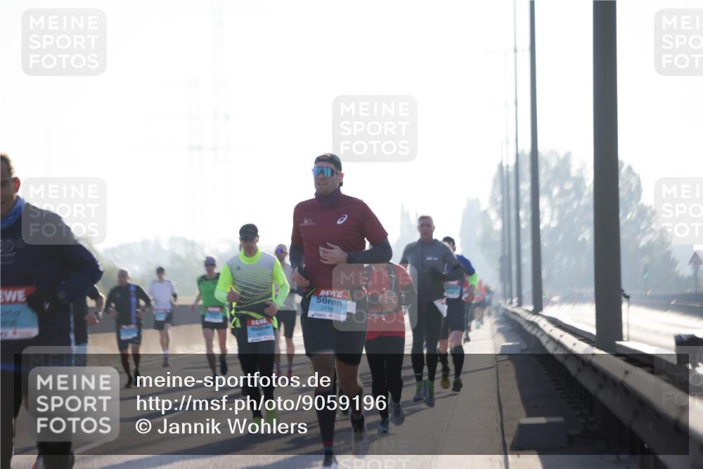 03.10.2025 - Köhlbrandbrückenlauf Jannik Wohlers http://msf.ph/oto/9059196 03.10.2025 09:14:18 Position 3 3118 meine-sportfotos.de