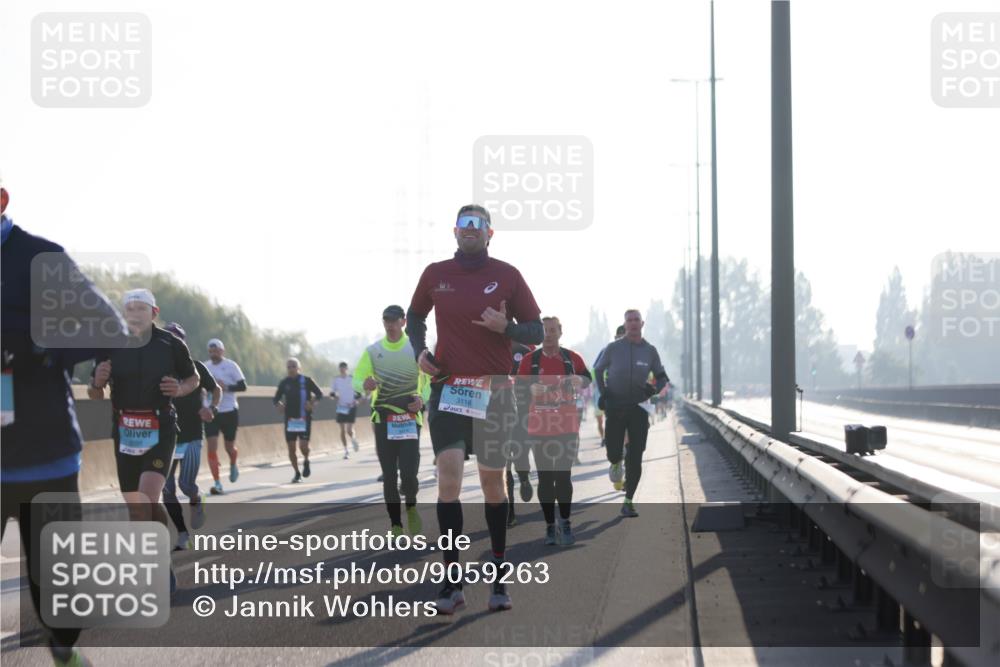 03.10.2025 - Köhlbrandbrückenlauf Jannik Wohlers http://msf.ph/oto/9059263 03.10.2025 09:14:20 Position 3 3118 meine-sportfotos.de