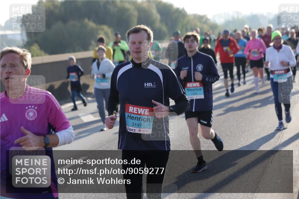 03.10.2025 - Köhlbrandbrückenlauf Jannik Wohlers http://msf.ph/oto/9059277 03.10.2025 09:22:10 Position 3 1725, 3147 meine-sportfotos.de