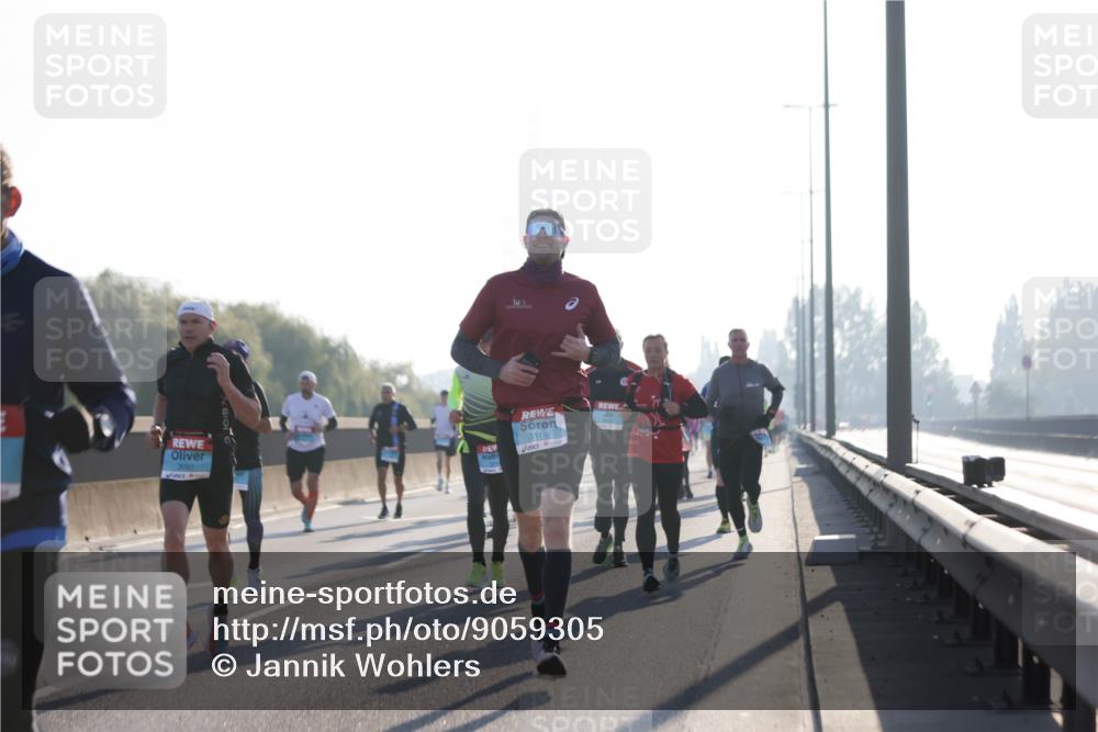 03.10.2025 - Köhlbrandbrückenlauf Jannik Wohlers http://msf.ph/oto/9059305 03.10.2025 09:14:20 Position 3 3118 meine-sportfotos.de