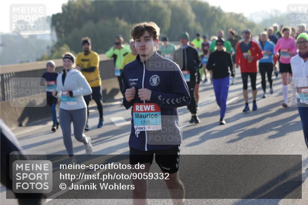 03.10.2025 - Köhlbrandbrückenlauf Jannik Wohlers http://msf.ph/oto/9059332 03.10.2025 09:22:12 Position 3 1725 meine-sportfotos.de