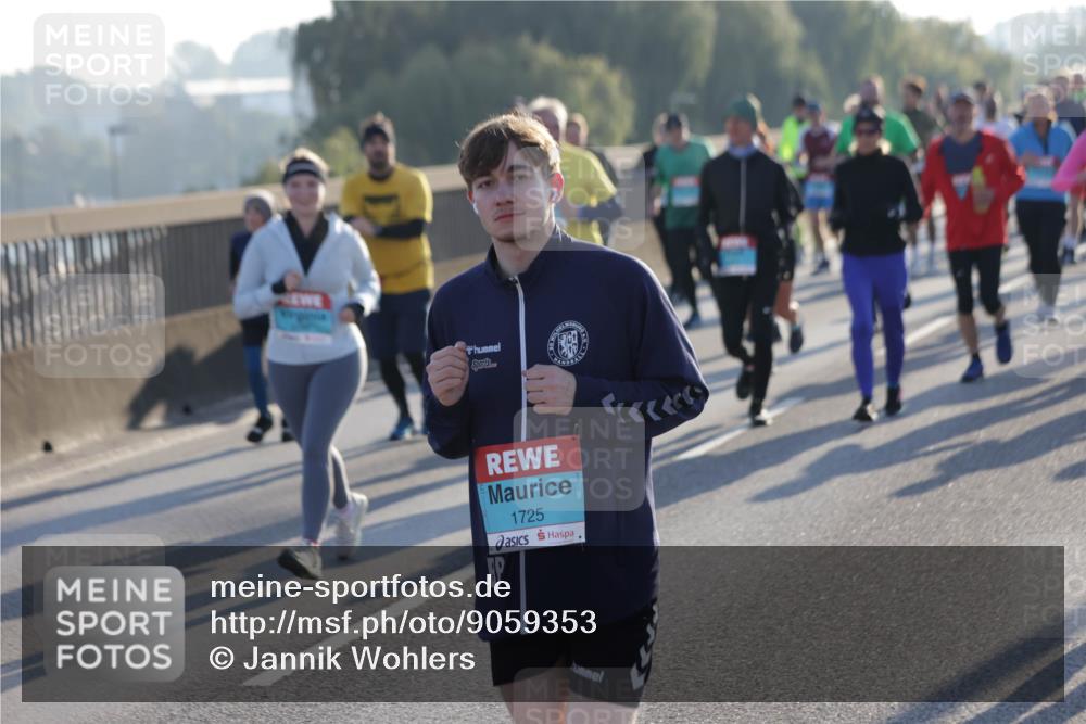 03.10.2025 - Köhlbrandbrückenlauf Jannik Wohlers http://msf.ph/oto/9059353 03.10.2025 09:22:12 Position 3 1725 meine-sportfotos.de