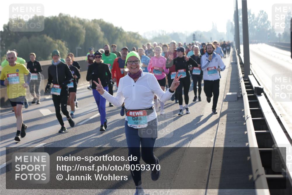 03.10.2025 - Köhlbrandbrückenlauf Jannik Wohlers http://msf.ph/oto/9059370 03.10.2025 09:22:13 Position 3 1847 meine-sportfotos.de
