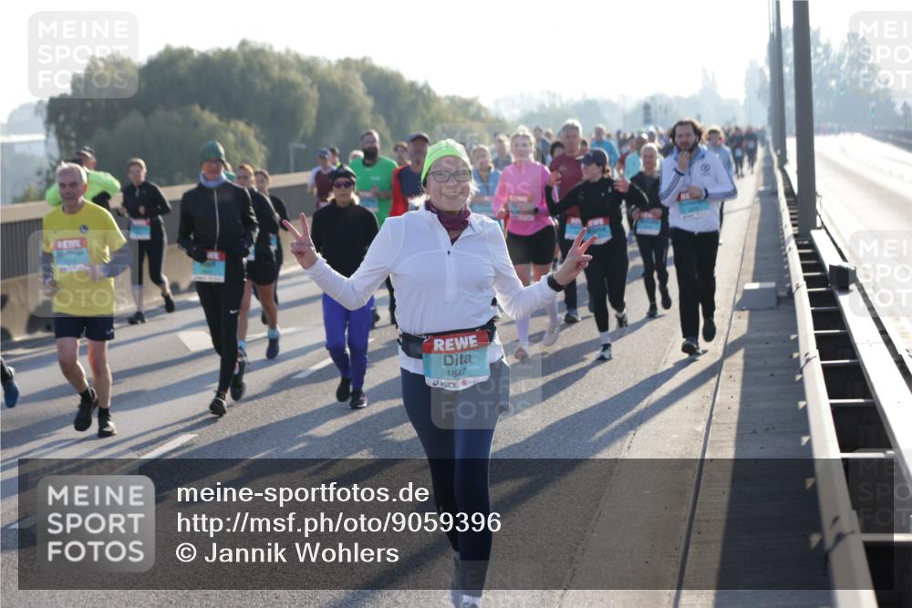 03.10.2025 - Köhlbrandbrückenlauf Jannik Wohlers http://msf.ph/oto/9059396 03.10.2025 09:22:13 Position 3 1847 meine-sportfotos.de