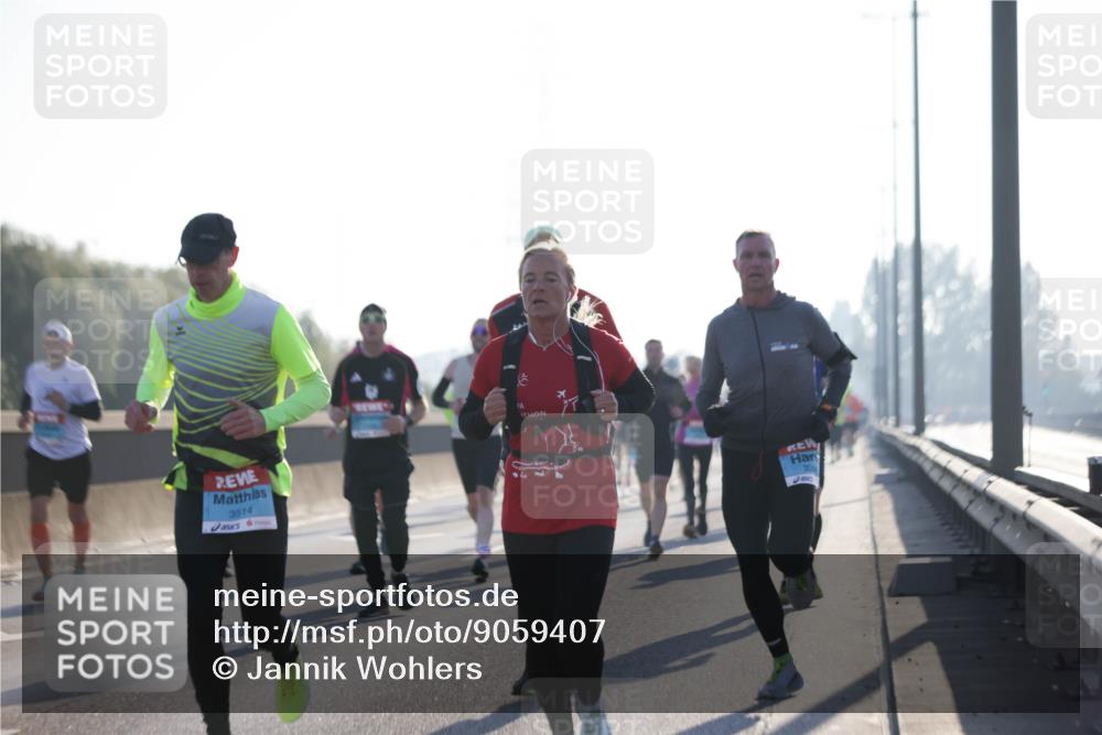 03.10.2025 - Köhlbrandbrückenlauf Jannik Wohlers http://msf.ph/oto/9059407 03.10.2025 09:14:22 Position 3 3514 meine-sportfotos.de