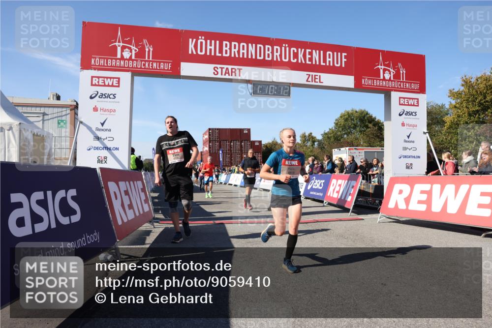 03.10.2025 - Köhlbrandbrückenlauf Lena Gebhardt http://msf.ph/oto/9059410 03.10.2025 13:10:13 Ziel 4147, 4196, 4343, 4364, 4573, 4683, 4730, 4822, 5029, 5977, 6111, 6428, 6432, 6587, 6764, 6813 meine-sportfotos.de