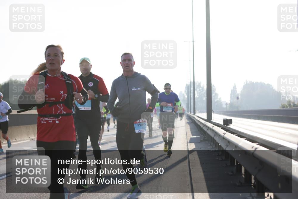 03.10.2025 - Köhlbrandbrückenlauf Jannik Wohlers http://msf.ph/oto/9059530 03.10.2025 09:14:24 Position 3 3403, 335, 5 meine-sportfotos.de