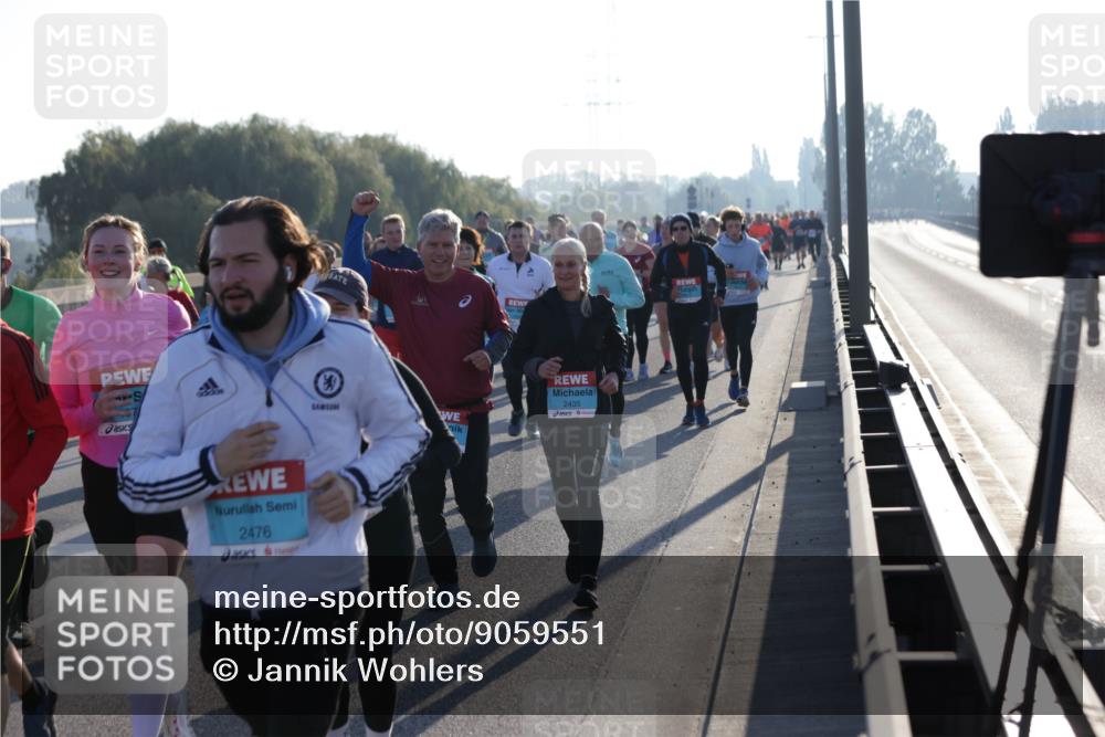 03.10.2025 - Köhlbrandbrückenlauf Jannik Wohlers http://msf.ph/oto/9059551 03.10.2025 09:22:17 Position 3 2476, 2435 meine-sportfotos.de