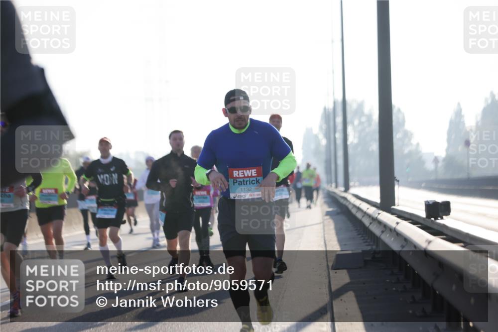 03.10.2025 - Köhlbrandbrückenlauf Jannik Wohlers http://msf.ph/oto/9059571 03.10.2025 09:14:25 Position 3 1132 meine-sportfotos.de