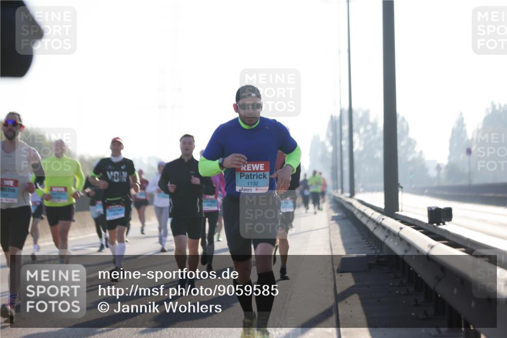 03.10.2025 - Köhlbrandbrückenlauf Jannik Wohlers http://msf.ph/oto/9059585 03.10.2025 09:14:25 Position 3 1132 meine-sportfotos.de
