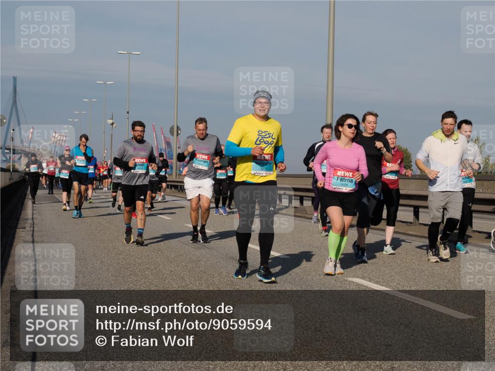 03.10.2025 - Köhlbrandbrückenlauf Fabian Wolf http://msf.ph/oto/9059594 03.10.2025 10:04:54 Position 3 3279, 1629, 3661 meine-sportfotos.de