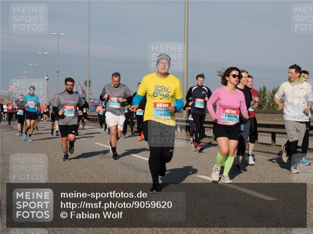 03.10.2025 - Köhlbrandbrückenlauf Fabian Wolf http://msf.ph/oto/9059620 03.10.2025 10:04:54 Position 3 3279, 1629 meine-sportfotos.de