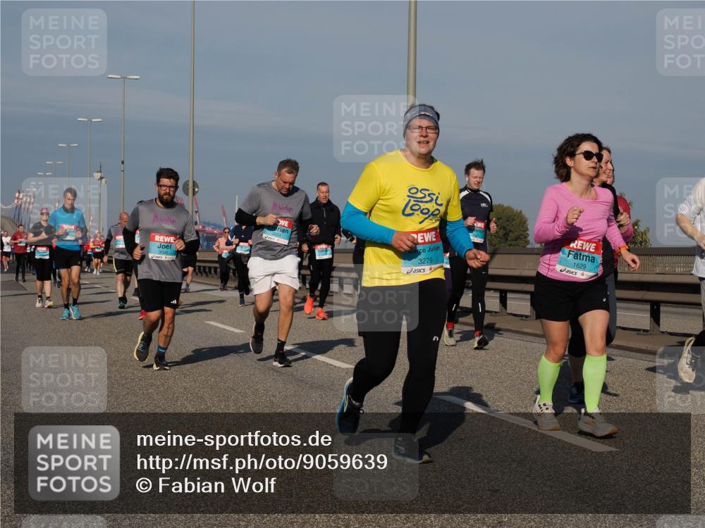 03.10.2025 - Köhlbrandbrückenlauf Fabian Wolf http://msf.ph/oto/9059639 03.10.2025 10:04:55 Position 3 3026, 3279, 3147, 1629 meine-sportfotos.de