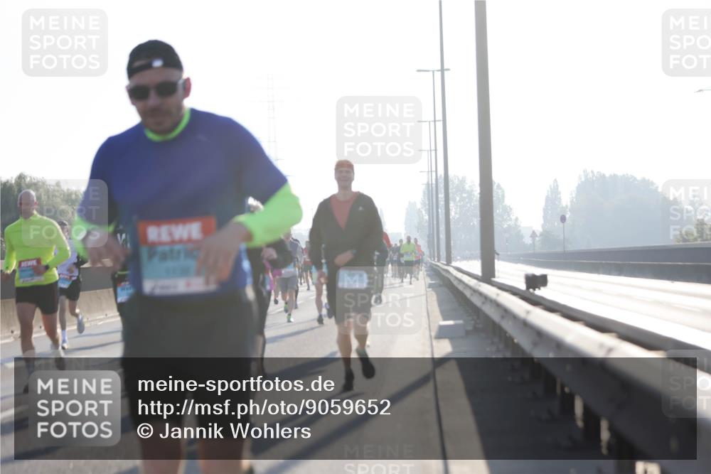 03.10.2025 - Köhlbrandbrückenlauf Jannik Wohlers http://msf.ph/oto/9059652 03.10.2025 09:14:27 Position 3  meine-sportfotos.de