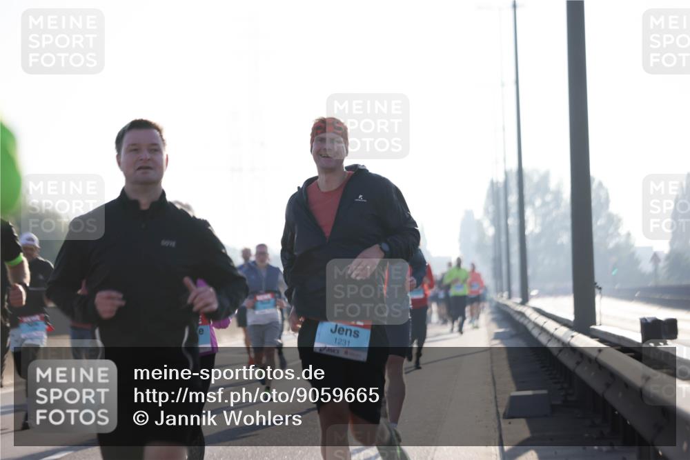 03.10.2025 - Köhlbrandbrückenlauf Jannik Wohlers http://msf.ph/oto/9059665 03.10.2025 09:14:27 Position 3 6078, 1231 meine-sportfotos.de