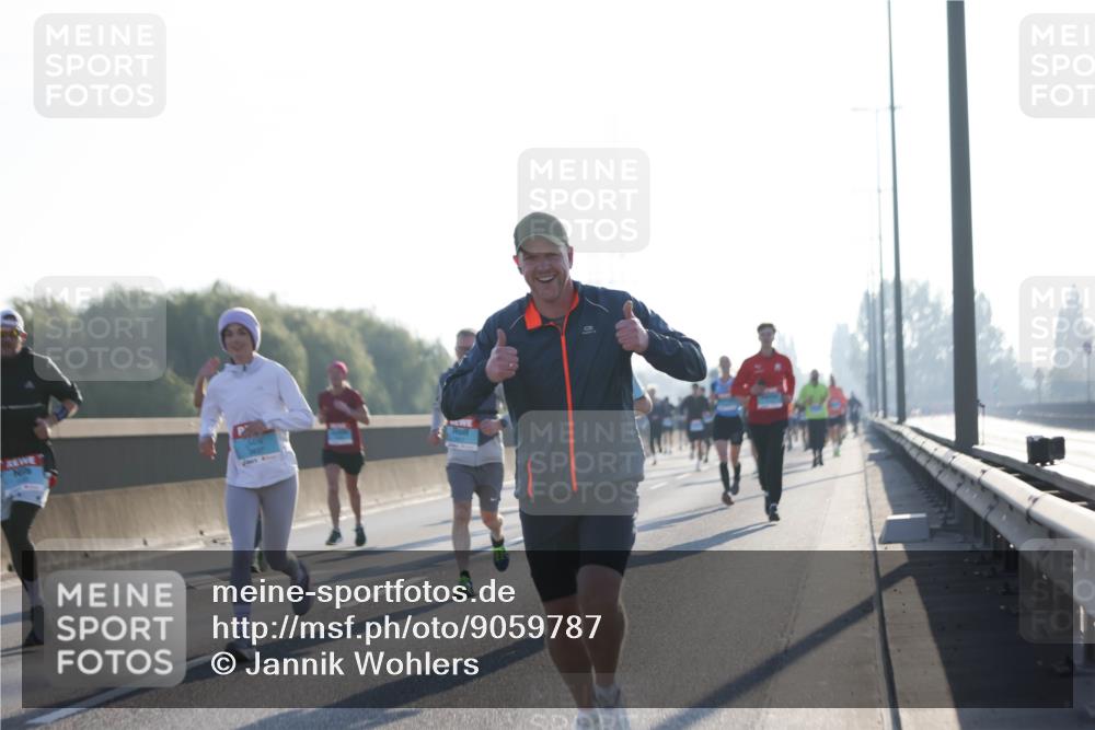 03.10.2025 - Köhlbrandbrückenlauf Jannik Wohlers http://msf.ph/oto/9059787 03.10.2025 09:14:30 Position 3  meine-sportfotos.de