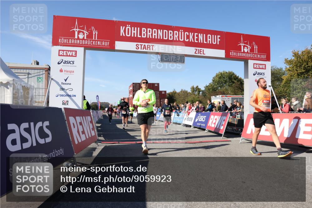 03.10.2025 - Köhlbrandbrückenlauf Lena Gebhardt http://msf.ph/oto/9059923 03.10.2025 13:10:31 Ziel 4386, 4429, 4479, 4710, 4711, 4774, 5229, 5383, 5689, 5738, 5889, 6024, 6177, 6294, 6779, 6781, 6782 meine-sportfotos.de