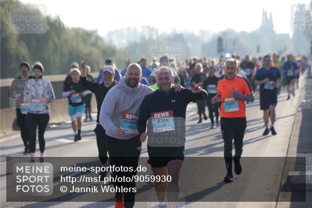 03.10.2025 - Köhlbrandbrückenlauf Jannik Wohlers http://msf.ph/oto/9059930 03.10.2025 09:22:27 Position 3 2424, 2460, 3576 meine-sportfotos.de