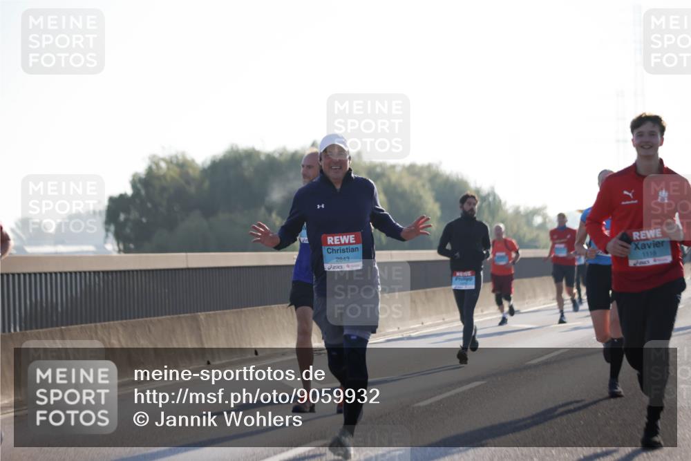 03.10.2025 - Köhlbrandbrückenlauf Jannik Wohlers http://msf.ph/oto/9059932 03.10.2025 09:14:34 Position 3 2843, 1118 meine-sportfotos.de