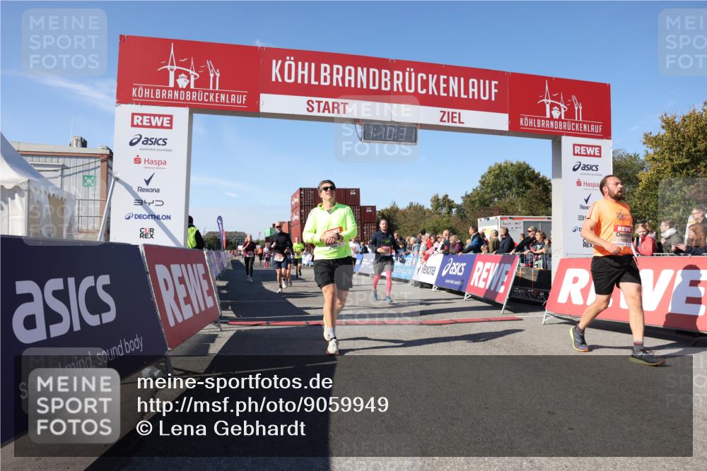 03.10.2025 - Köhlbrandbrückenlauf Lena Gebhardt http://msf.ph/oto/9059949 03.10.2025 13:10:31 Ziel 4386, 4429, 4479, 4710, 4711, 4774, 5229, 5383, 5689, 5738, 5889, 6024, 6177, 6294, 6779, 6781, 6782 meine-sportfotos.de