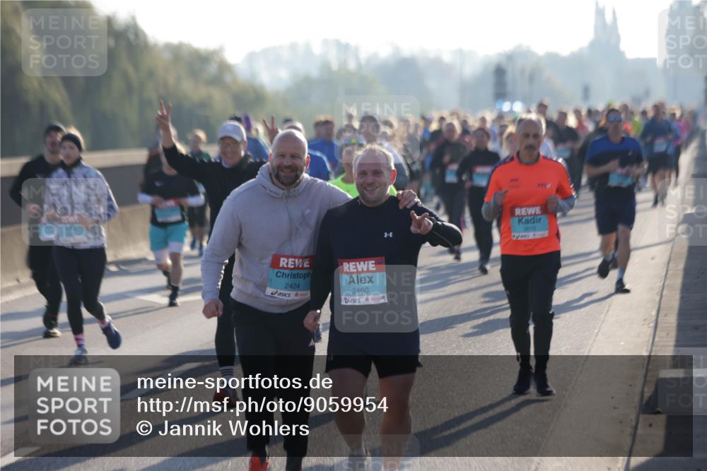 03.10.2025 - Köhlbrandbrückenlauf Jannik Wohlers http://msf.ph/oto/9059954 03.10.2025 09:22:27 Position 3 2424, 2460, 3578 meine-sportfotos.de