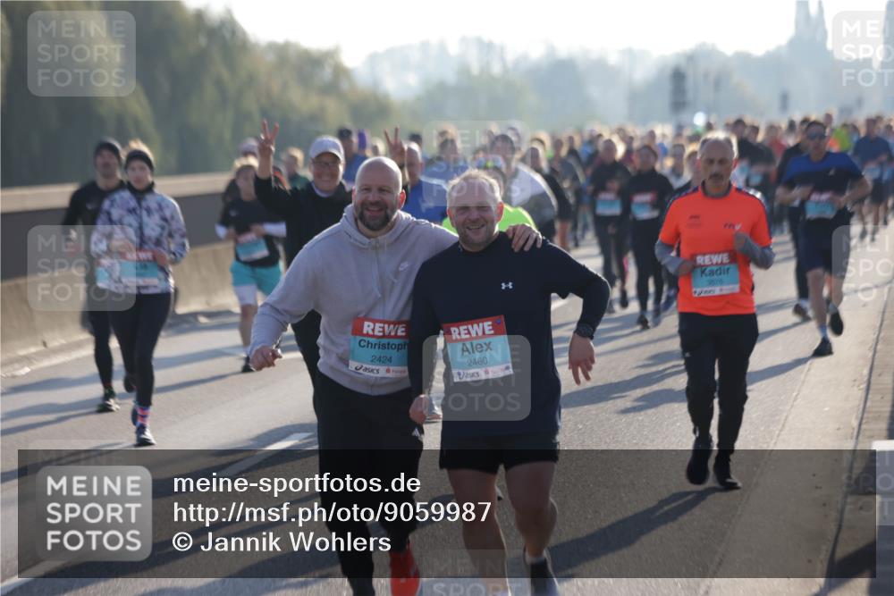 03.10.2025 - Köhlbrandbrückenlauf Jannik Wohlers http://msf.ph/oto/9059987 03.10.2025 09:22:27 Position 3 2424, 2460, 3576 meine-sportfotos.de