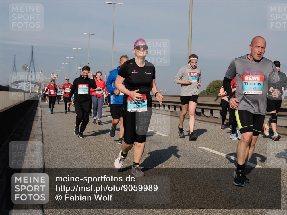03.10.2025 - Köhlbrandbrückenlauf Fabian Wolf http://msf.ph/oto/9059989 03.10.2025 10:05:04 Position 3 2828, 3022 meine-sportfotos.de