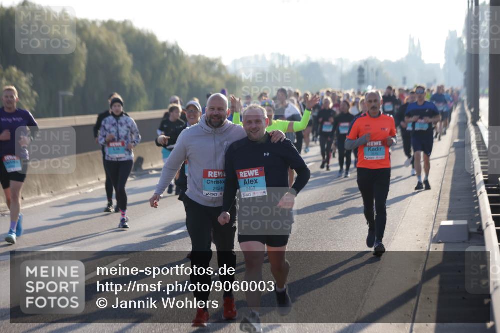 03.10.2025 - Köhlbrandbrückenlauf Jannik Wohlers http://msf.ph/oto/9060003 03.10.2025 09:22:28 Position 3 2424, 2460, 3576 meine-sportfotos.de