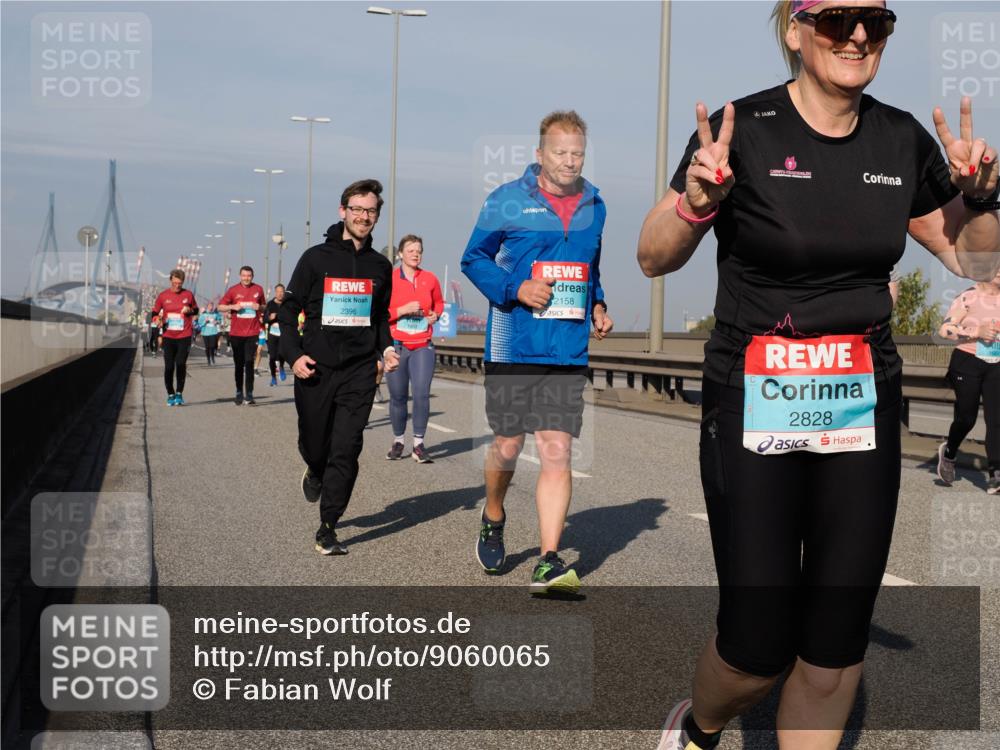 03.10.2025 - Köhlbrandbrückenlauf Fabian Wolf http://msf.ph/oto/9060065 03.10.2025 10:05:05 Position 3 2396, 2158, 2828 meine-sportfotos.de