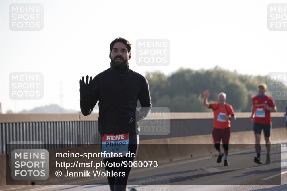 03.10.2025 - Köhlbrandbrückenlauf Jannik Wohlers http://msf.ph/oto/9060073 03.10.2025 09:14:39 Position 3 1279 meine-sportfotos.de