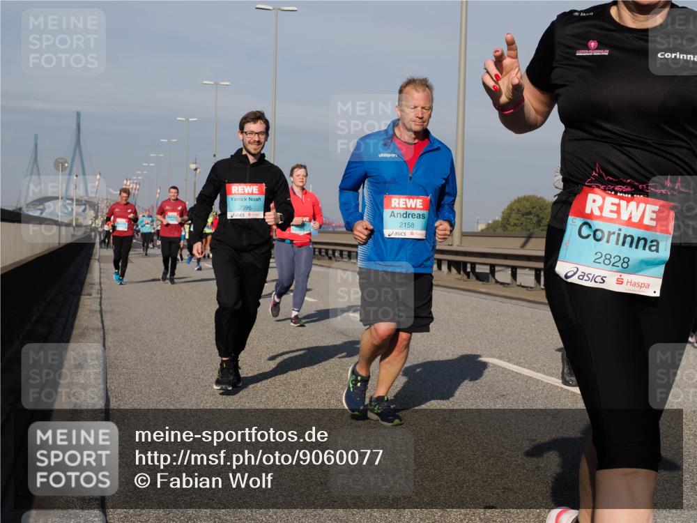 03.10.2025 - Köhlbrandbrückenlauf Fabian Wolf http://msf.ph/oto/9060077 03.10.2025 10:05:05 Position 3 2396, 2158, 2828 meine-sportfotos.de