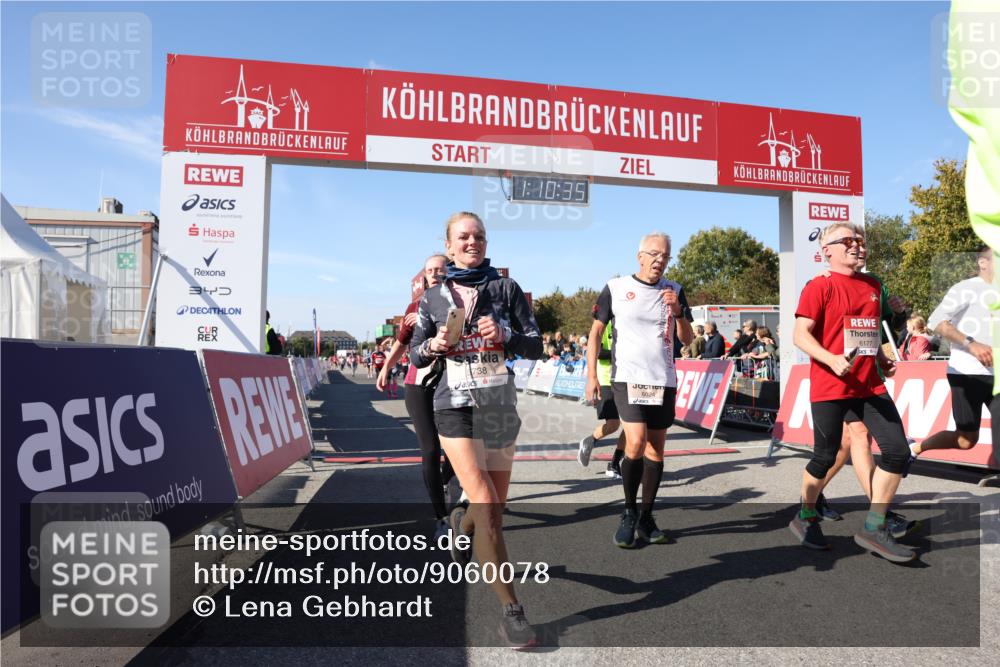 03.10.2025 - Köhlbrandbrückenlauf Lena Gebhardt http://msf.ph/oto/9060078 03.10.2025 13:10:35 Ziel 4386, 4429, 4514, 4710, 4711, 4774, 5229, 5383, 5410, 5689, 5738, 5889, 6024, 6177, 6269, 6273, 6294, 6779, 6781, 6782 meine-sportfotos.de