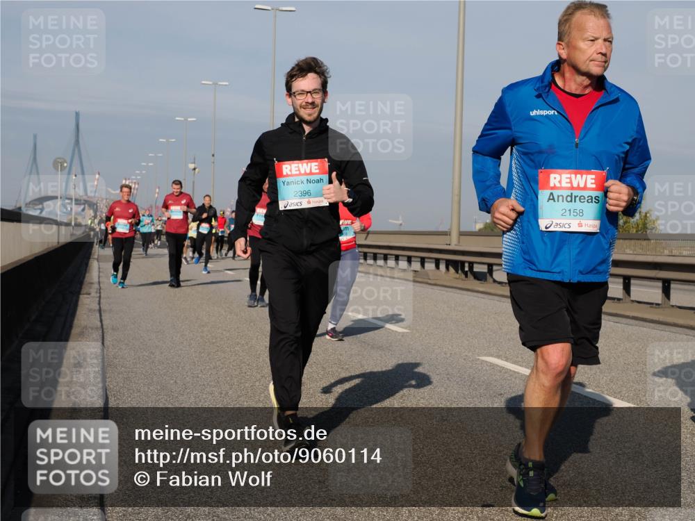 03.10.2025 - Köhlbrandbrückenlauf Fabian Wolf http://msf.ph/oto/9060114 03.10.2025 10:05:06 Position 3 2396, 2158 meine-sportfotos.de