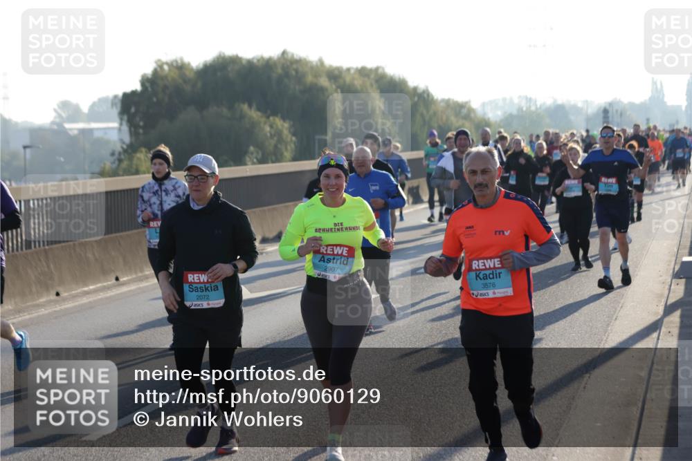 03.10.2025 - Köhlbrandbrückenlauf Jannik Wohlers http://msf.ph/oto/9060129 03.10.2025 09:22:31 Position 3 2072, 2907, 25, 3576 meine-sportfotos.de