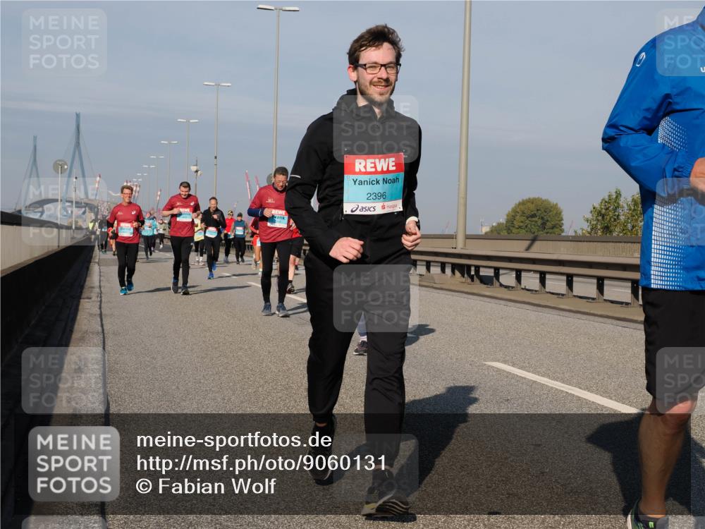 03.10.2025 - Köhlbrandbrückenlauf Fabian Wolf http://msf.ph/oto/9060131 03.10.2025 10:05:06 Position 3 2396 meine-sportfotos.de