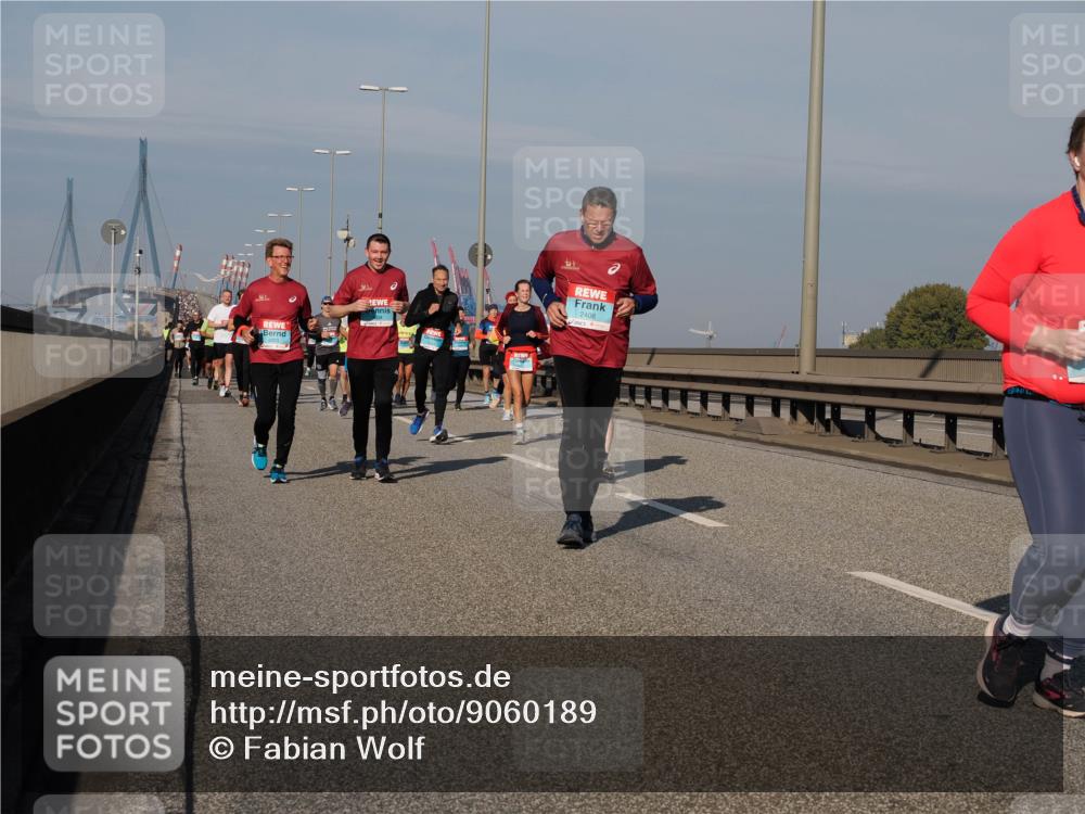 03.10.2025 - Köhlbrandbrückenlauf Fabian Wolf http://msf.ph/oto/9060189 03.10.2025 10:05:08 Position 3 2408 meine-sportfotos.de