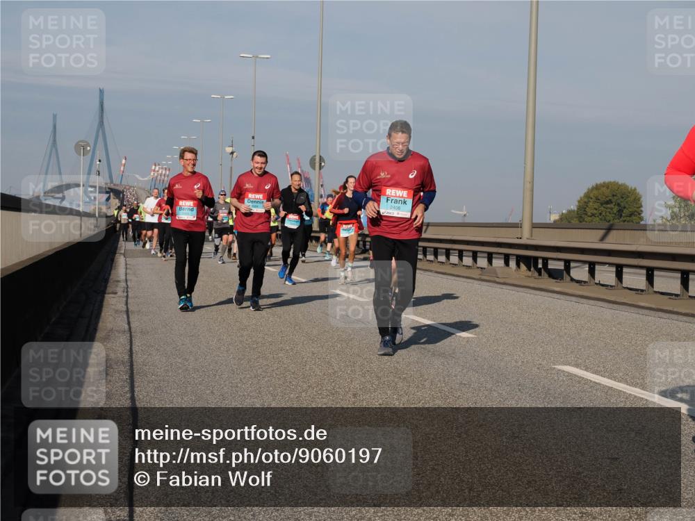03.10.2025 - Köhlbrandbrückenlauf Fabian Wolf http://msf.ph/oto/9060197 03.10.2025 10:05:08 Position 3 2408 meine-sportfotos.de