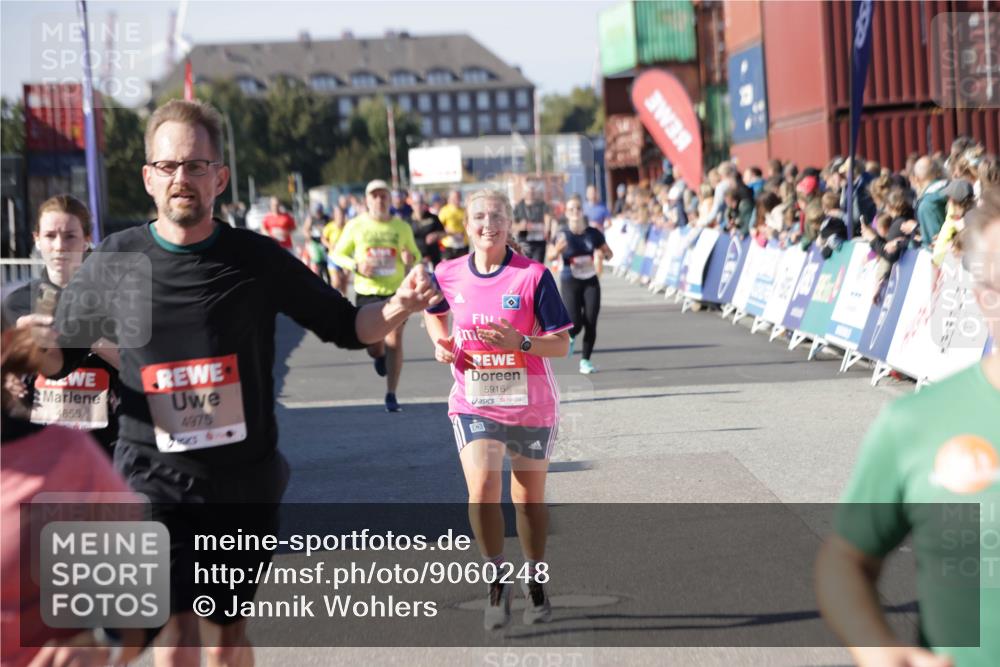 03.10.2025 - Köhlbrandbrückenlauf Jannik Wohlers http://msf.ph/oto/9060248 03.10.2025 13:12:45 Ziel 4048, 4391, 4392, 4527, 4609, 4855, 4858, 4864, 4873, 4975, 5874, 5916, 6466, 6588, 6791 meine-sportfotos.de