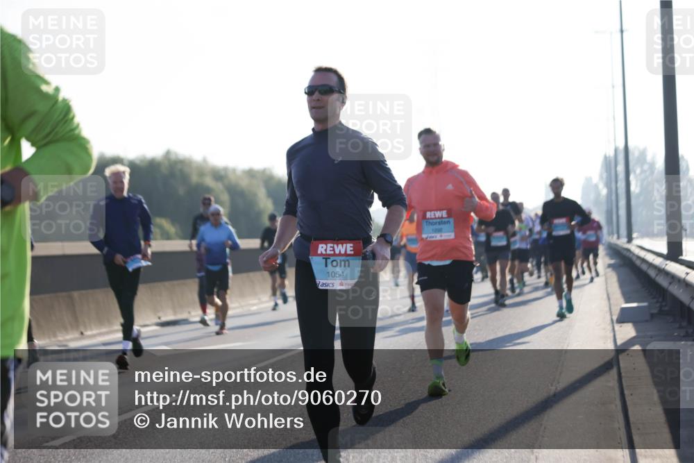 03.10.2025 - Köhlbrandbrückenlauf Jannik Wohlers http://msf.ph/oto/9060270 03.10.2025 09:14:44 Position 3 1054, 1292 meine-sportfotos.de